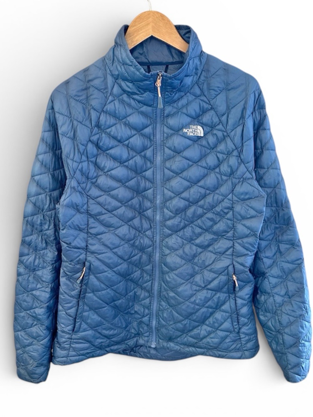 The North Face Blue Quilted Packable Jacket Great Condition size Large